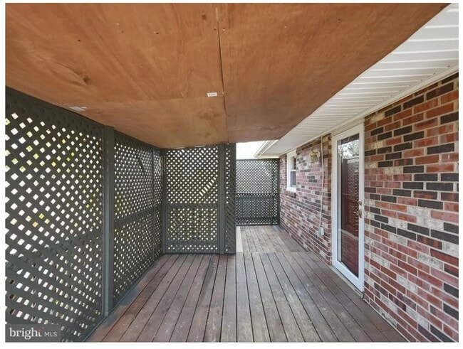 Building Photo - 6619 Beddoo St