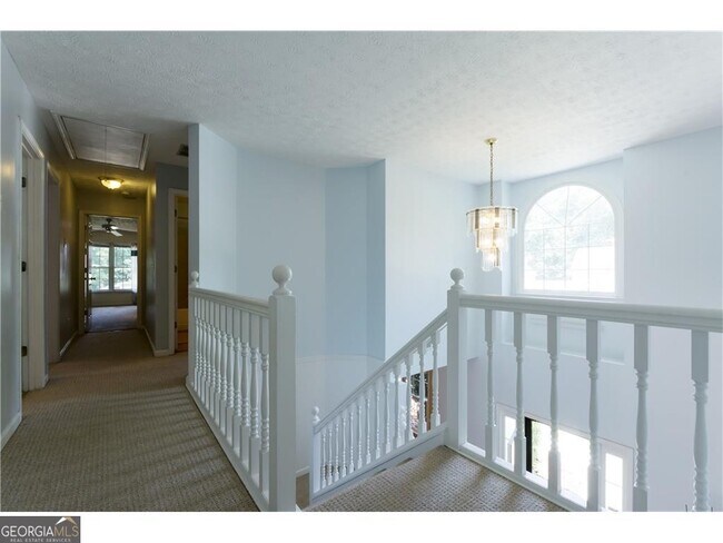 Building Photo - 2807 Forest Wood Dr