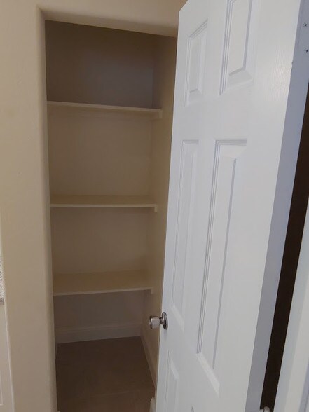 Bathroom shelving and storage space - 4926 Weeping Willow Rd