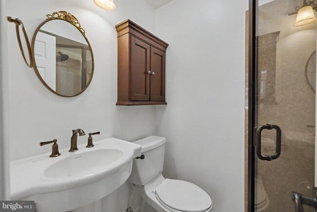 Building Photo - 2113 Sheriff Ct