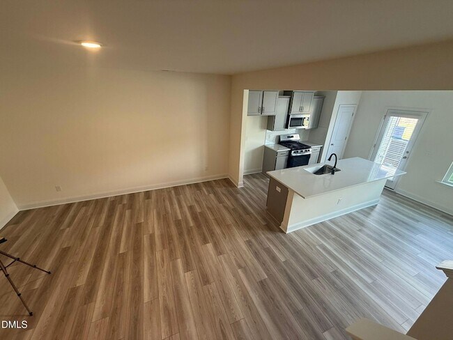 Building Photo - 66 Bloodroot St