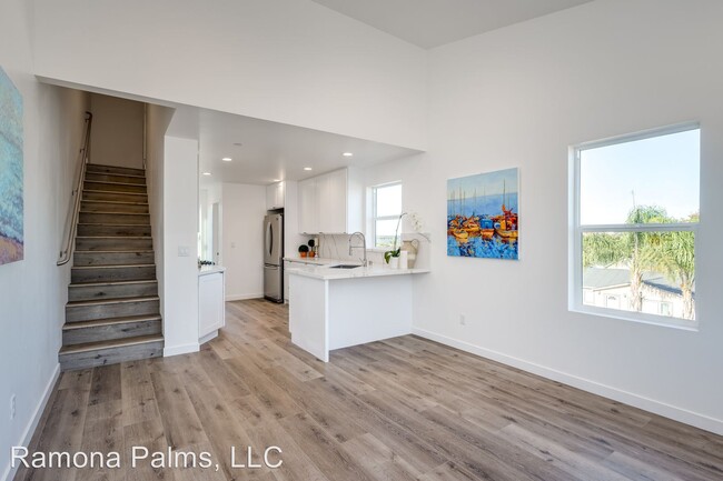 Building Photo - 1400 Ramona Ave
