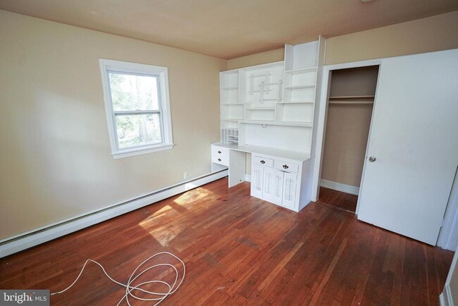 Building Photo - 1306 Frederick Ave