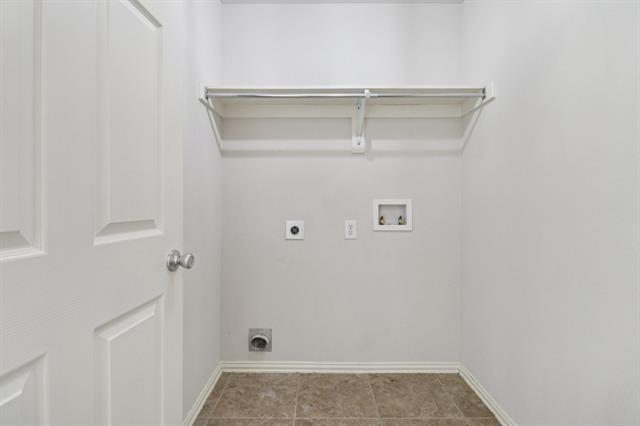 Building Photo - 588 Louder Way