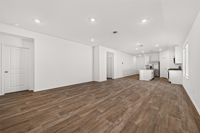 Building Photo - 31210 Carmelas Landing Dr