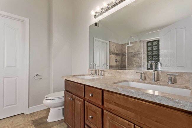 Building Photo - Rancho Del Mar Beauty