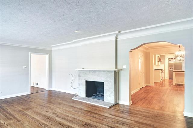Building Photo - 4417 Normandy Ave