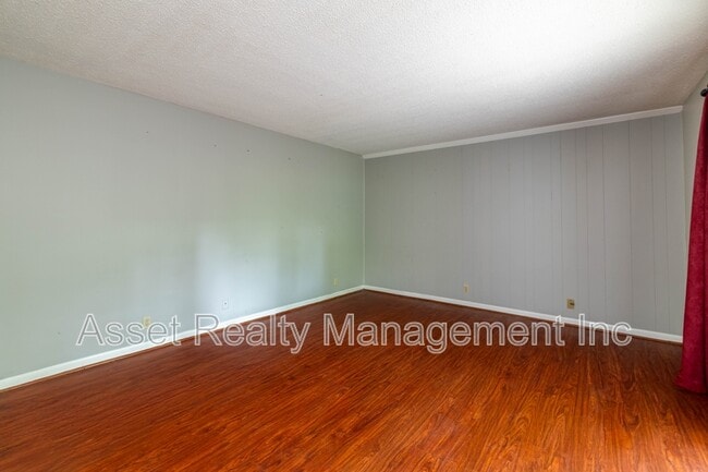 Building Photo - 9124 Woodpark Ln NW