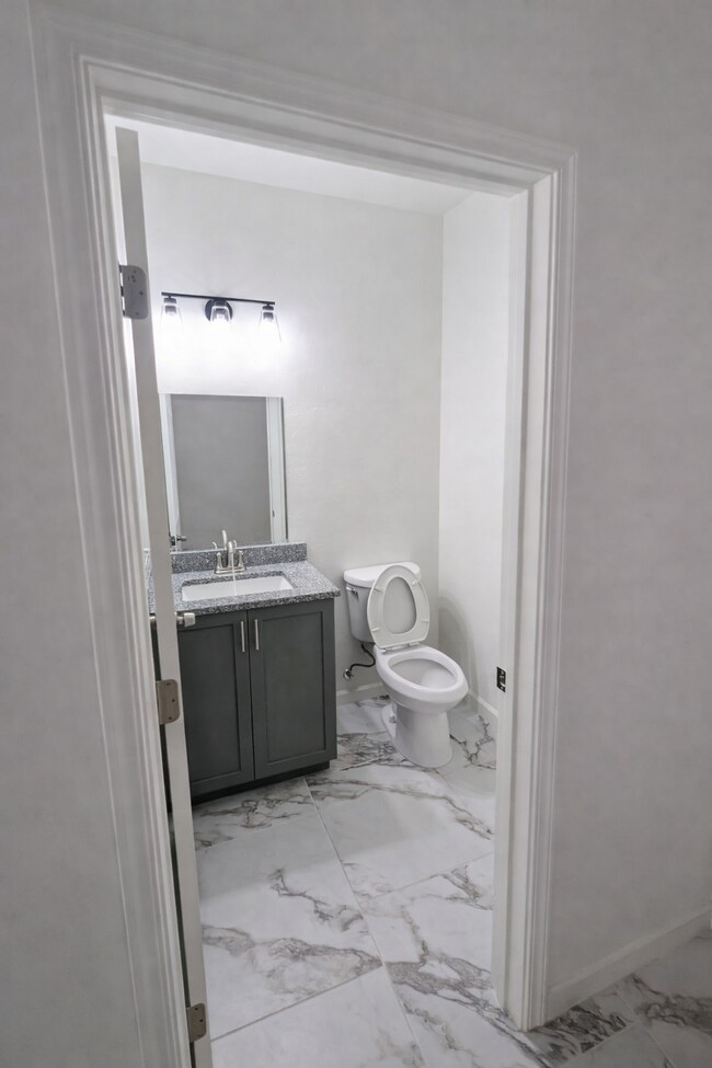 Building Photo - 115 Via Finlandia