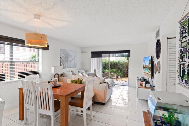 Building Photo - 11209 SW 88th St