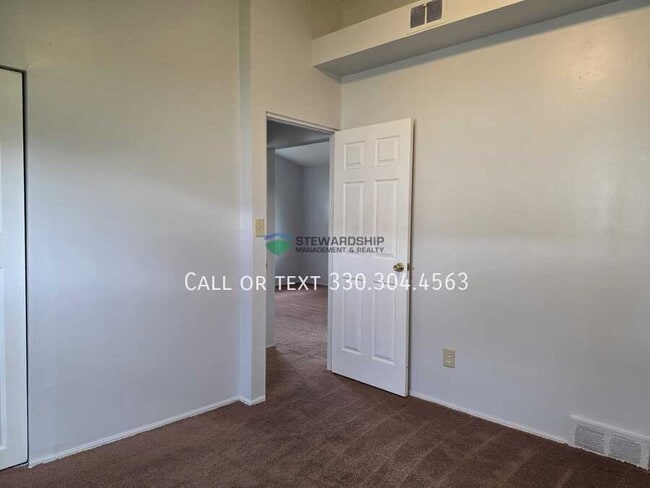 Building Photo - 1442 Virginia Ave