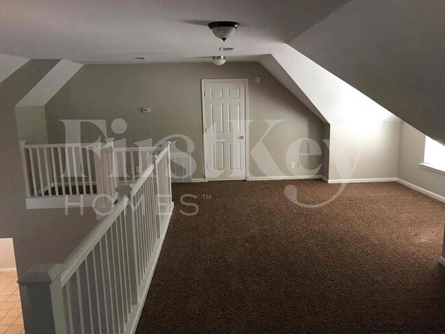 Building Photo - 4018 Glenroy Dr
