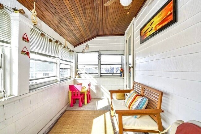 Building Photo - 86 Palfrey Rd