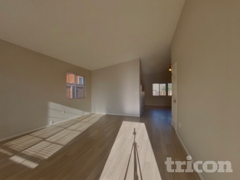 Building Photo - 8475 Sopwith Blvd