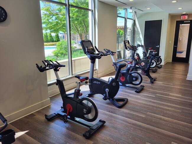 Building Photo - 270 17th St NW