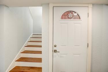 Building Photo - 6906 Lovely Ln