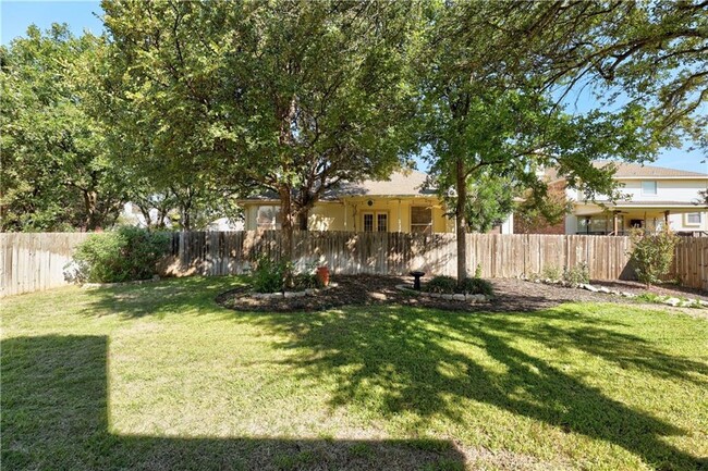 Building Photo - 1003 Antelope Ridge