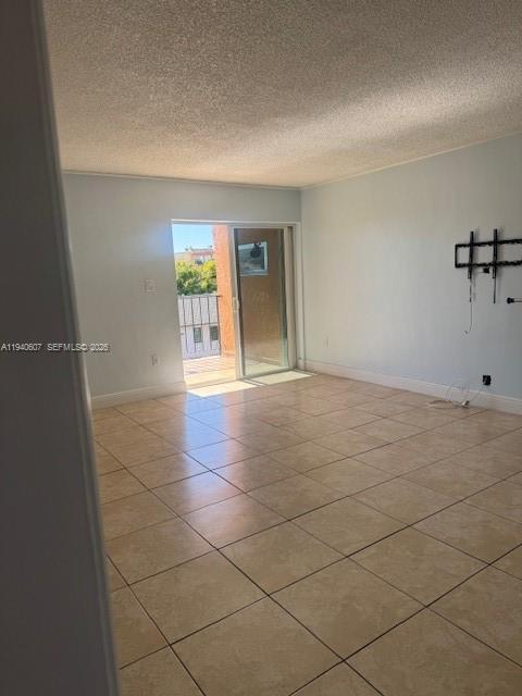 Building Photo - 1810 W 56th St