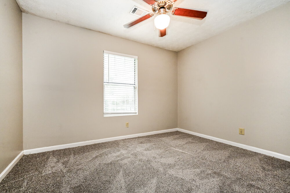 Building Photo - 4255 Loveless Pl