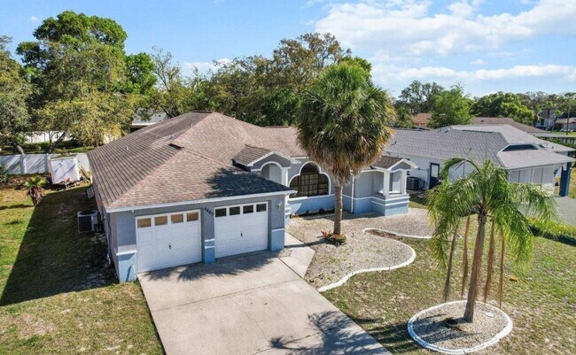 Building Photo - 4405 Plumosa St