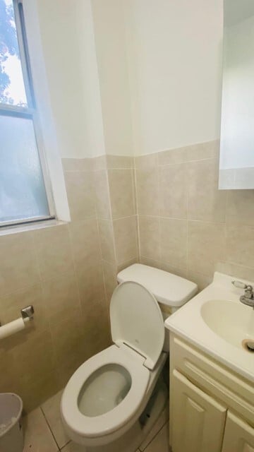 Building Photo - 507 82nd St