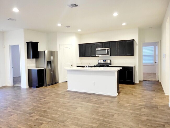 Building Photo - 21522 Violet Rdg Rd