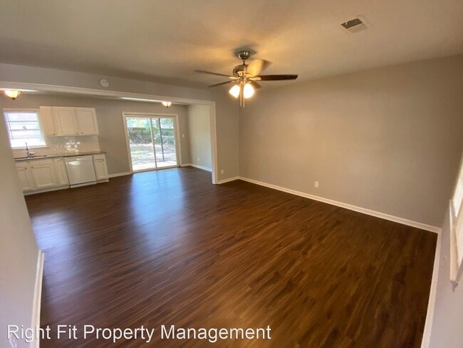Building Photo - 3 br, 2 bath House - 5330 Delray Drive