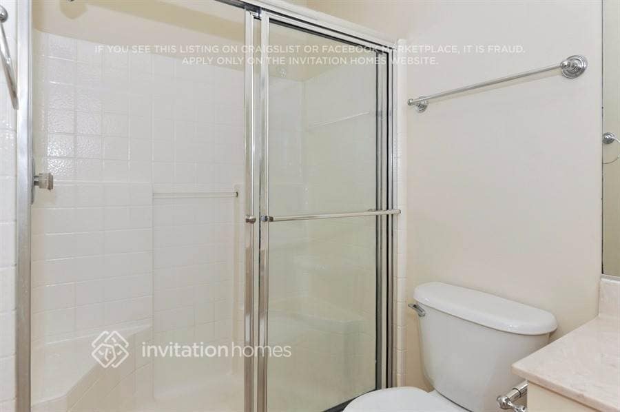 Building Photo - 2112 9th Ave W