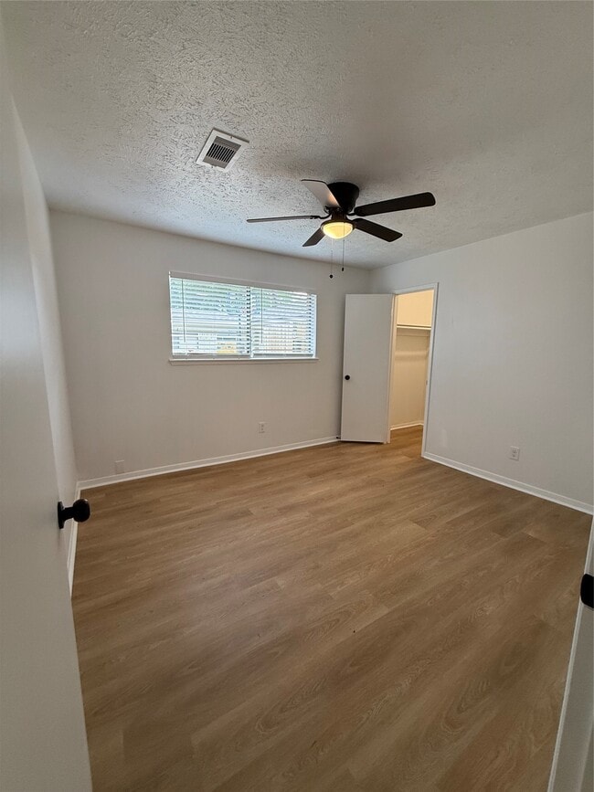 Building Photo - 3206 Cascade Creek Dr