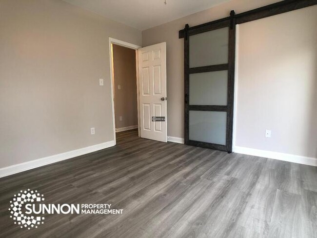 Building Photo - Completely Renovated 3 BR with Huge Yard