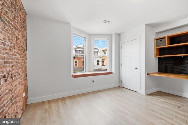 Building Photo - 651 N 33rd St