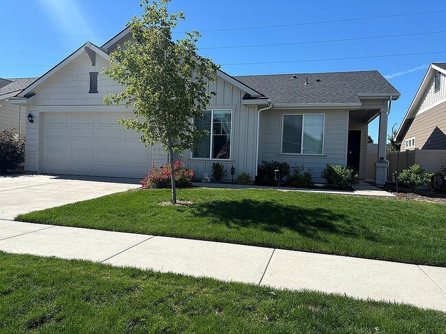 Building Photo - 5773 W Riva Capri St