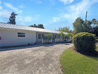 Building Photo - 15206 Stringfellow Rd