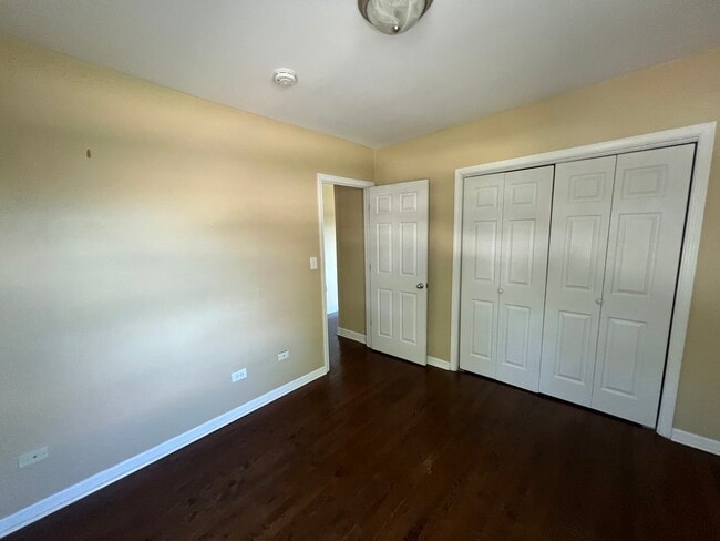 Building Photo - 236 Johnson St