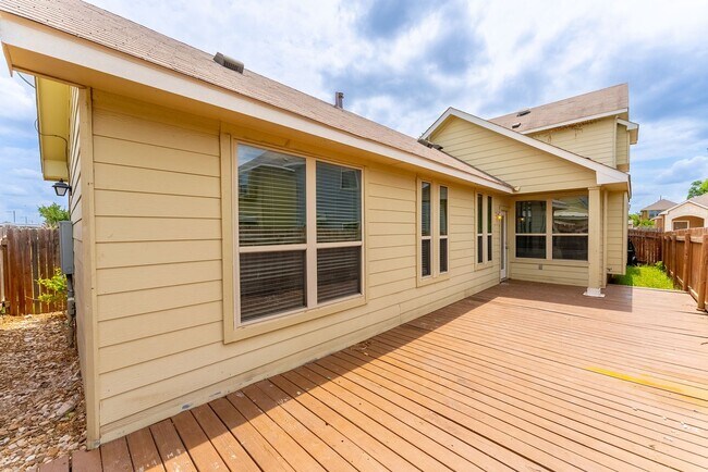 Building Photo - 4514 Senda Ln