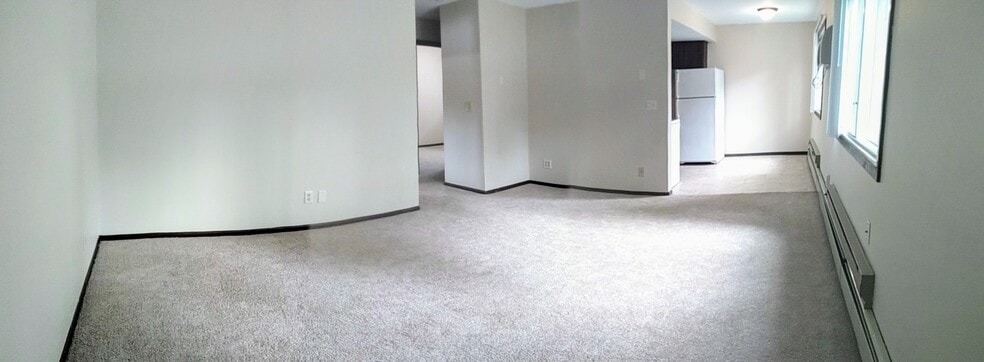 Living Space - 414 10th Ave S