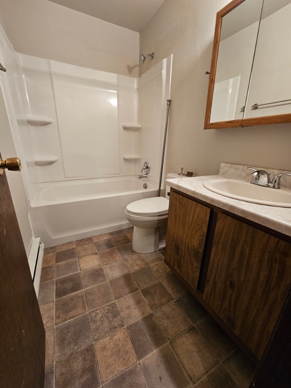 Building Photo - 1704 1st Ave W