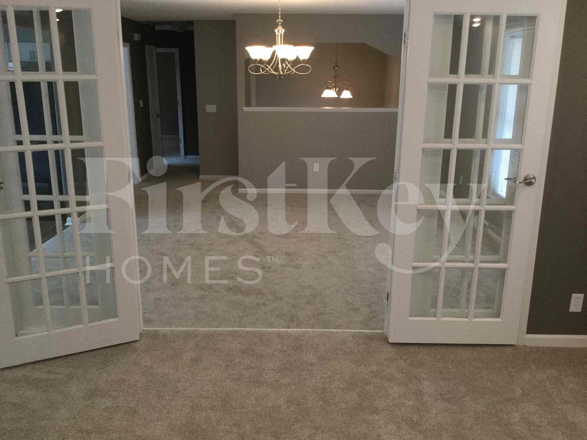 Building Photo - 1904 Wornall Rd