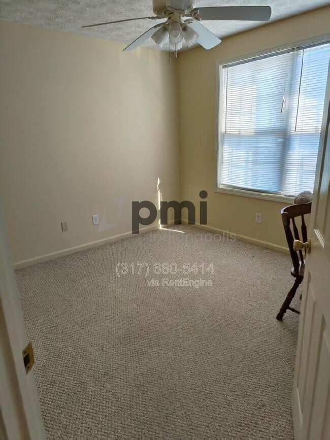 Building Photo - 2871 S Walnut Street Pike