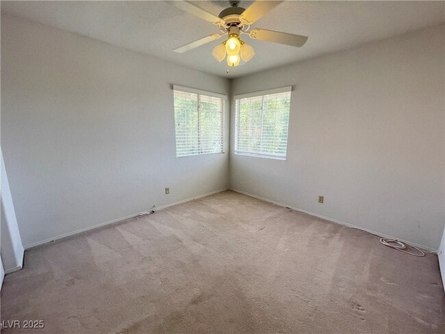 Building Photo - 420 Crater Ct