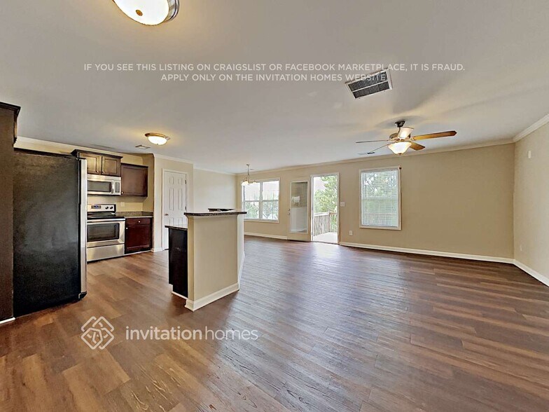Building Photo - 5817 Bradshaw Ct