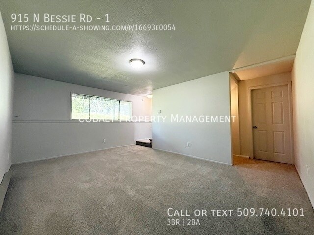 Building Photo - 915 N Bessie Rd