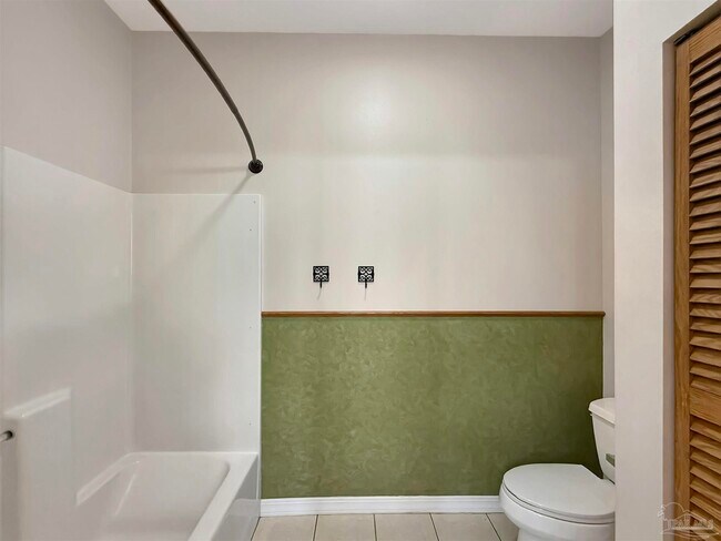 Building Photo - 2983 Shearwater Dr