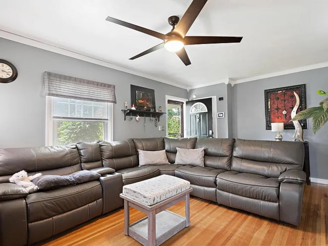 Building Photo - 170 Letchworth Ave