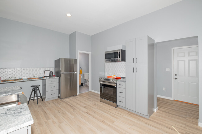 Unit 1 Kitchen - 127 8th Ave