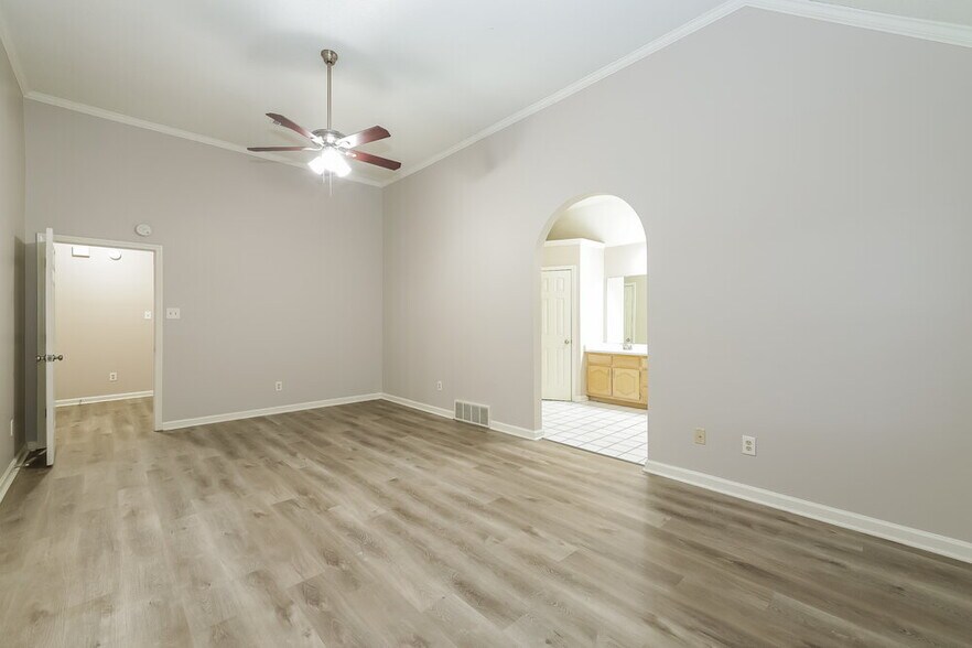 Building Photo - 2582 Hearth Stone Dr