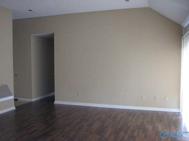 Building Photo - 110 Rebecca Pines Dr
