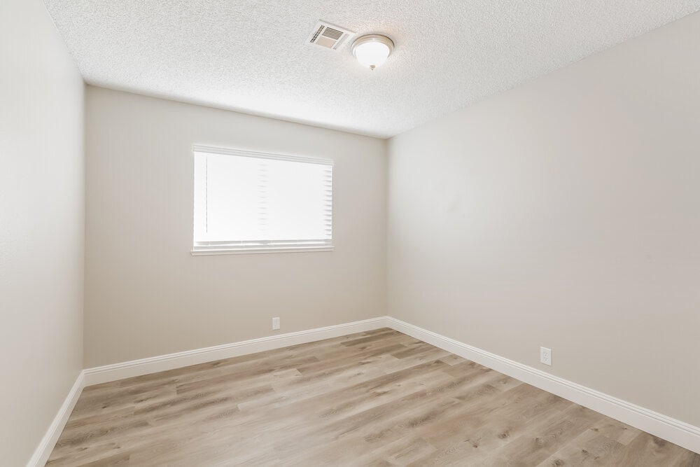 Building Photo - 3944 Grapefruit Cir