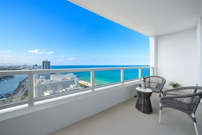 Building Photo - 4401 Collins Ave