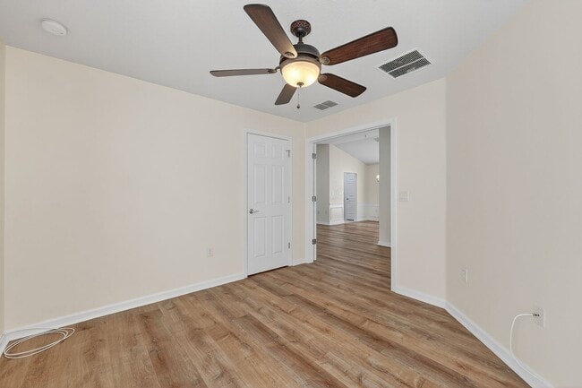 Building Photo - Home for rent